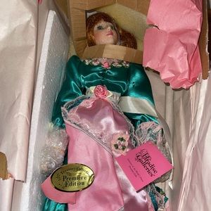 sweet molly Malone porcelain doll